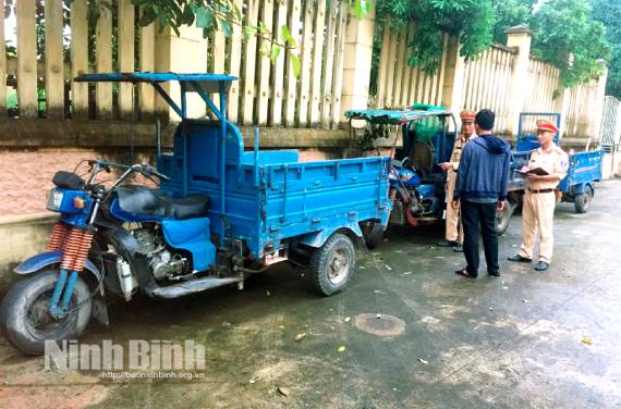 Công an huyện Kim Sơn: Kiên quyết xử lý vi phạm xe công nông, xe tự chế