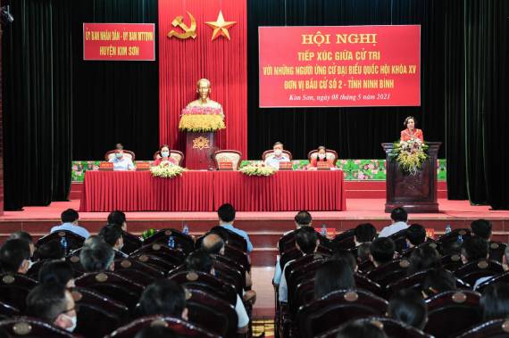 Ứng cử viên đại biểu Quốc hội khóa XV, đơn vị bầu cử số 2 tiếp xúc với cử tri huyện Kim Sơn