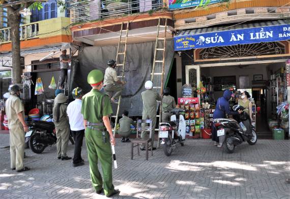 Thị trấn Phát Diệm sau 3 tuần ra quân giải tỏa hành lang ATGT