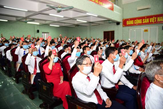 Kim Sơn xác định 3 khâu đột phá thực hiện nghị quyết đại hội đảng bộ huyện