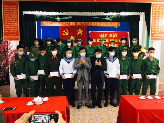 Lai Thành tổ chức gặp mặt tân binh lên đường nhập ngũ năm 2022