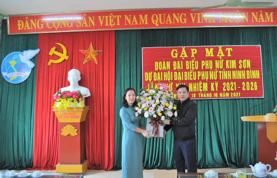 Gặp mặt đoàn đại biểu  dự Đại hội đại biểu Phụ nữ tỉnh Ninh Bình lần thứ XIII, nhiệm kỳ 2021-2026
