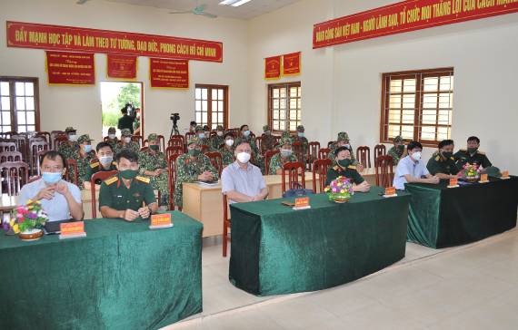 Gặp  mặt lực lượng quân sự tỉnh tham gia làm nhiệm vụ phòng chống dịch tại Kim Sơn