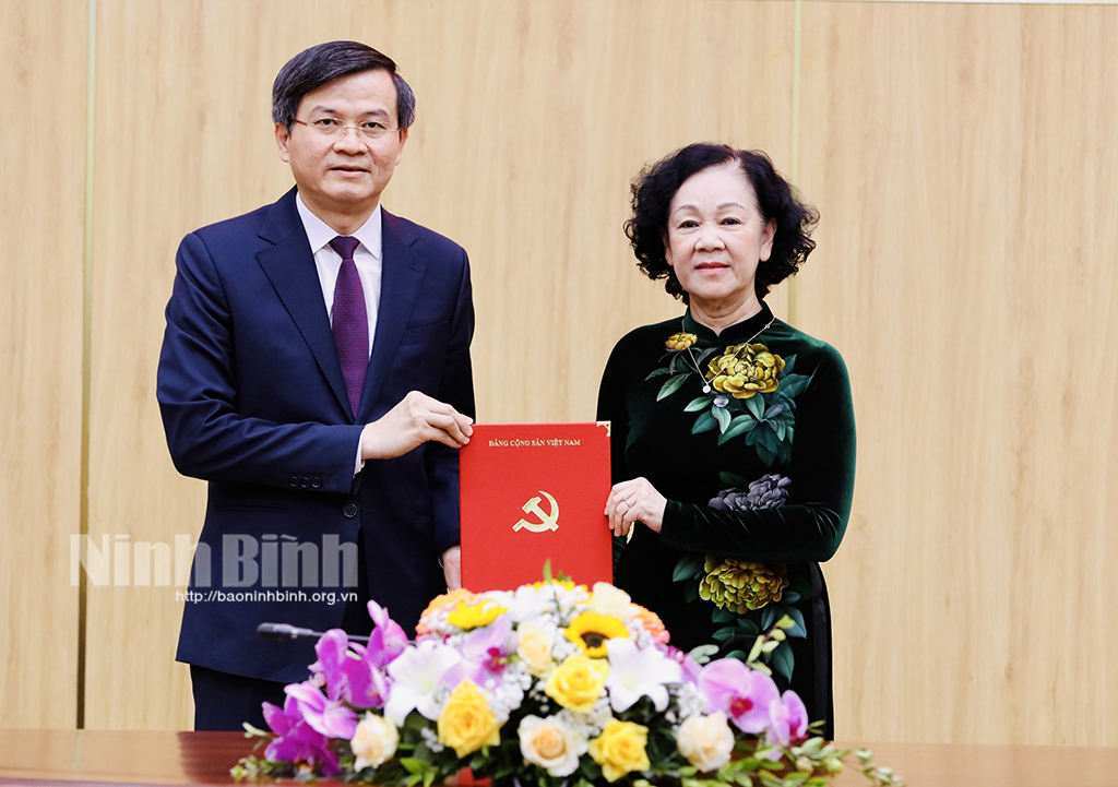 Đồng chí Đoàn Minh Huấn giữ chức Bí thư Tỉnh ủy Ninh Bình