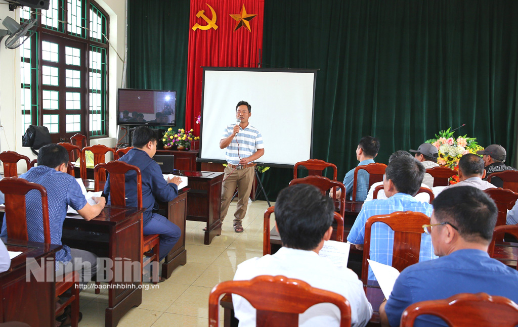Tập huấn kỹ thuật nuôi tôm cho hơn 200 hộ dân Kim Sơn