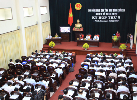 Khai mạc kỳ họp thứ 5, HĐND tỉnh khóa XIV